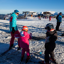 Samoens - 21 December 2014 / Alana leaving with Melanie