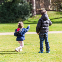 Henley-on-Thames - 1 March 2015 / Oscar and Alana playing together
