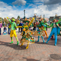 Disneyland Paris - 08 April 2016 / The parade